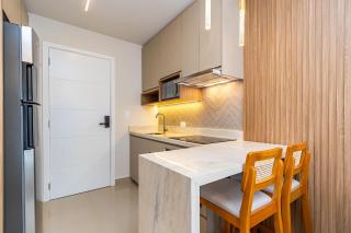 Apartamento Refinado c/ Vaga de Garagem - MUV1313 - 1