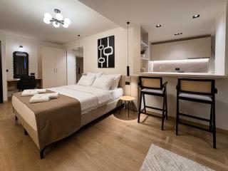 Soho Suites Skopje City Centre - Luxury Sauna Apartment - 2