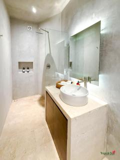Private Pool New Jungle Apartment King Bed Wifi 603 - 0