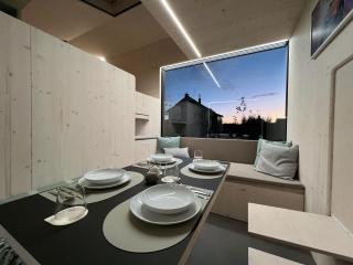 Stylish tiny house in an urban oasis - 7