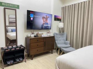 Bethany Haven Condo at Lafayette Park Square - 7
