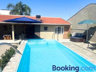 Casa Sol da Manhã - Piscina aquecida com hidromassagem - 300m da praia - 9