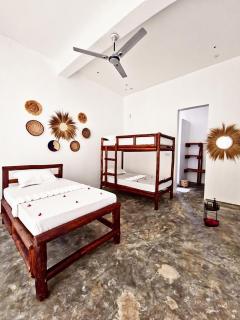 Miska Zanzibar - 2