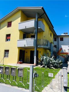 Garda Art&City - near Sigurtà and Borghetto - 4