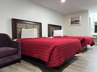 Garden Inn & Suites - 7