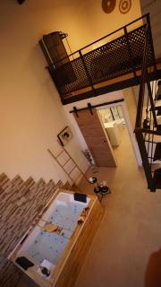 Loft moderno, jacuzzi y BBQ - 6