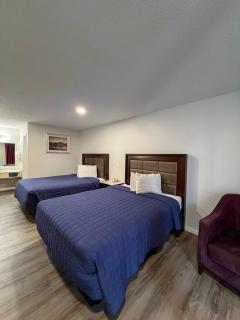 Garden Inn & Suites - 9