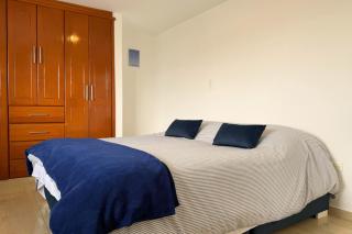 Comodo Apartamento con Terraza Privada - 2