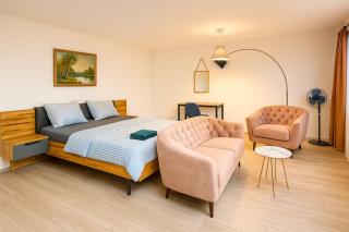 Modernes Zimmer mit eigener Küche & Bad - 5