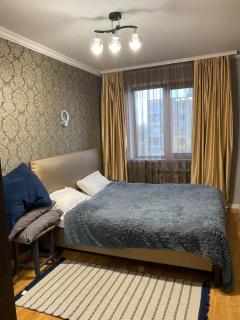 2-х кімнатна квартира на Восході в центрі - 2