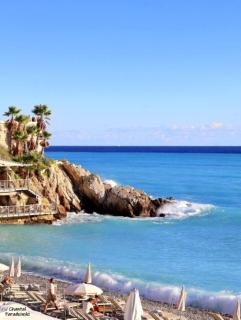 Central place close to the beach AC air , WI FI, parking - 0