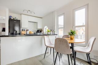 Apartment by the canal in Wick - 2