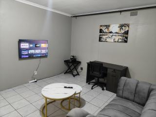 Tranquil Leisure - 1