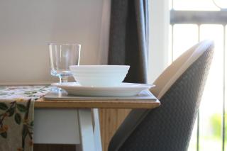 Riverside Retreat Leeds City Location Modern 2-Bed 2-Bath Townhouse & Free Parking - 4