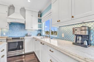 Beachside Haven - 650C - 1