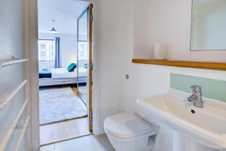 Luxury apartment in Stratford - 2