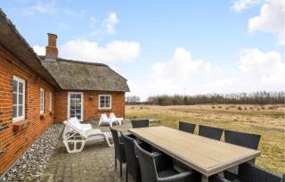 Nice Home In Ulfborg With Sauna - 9