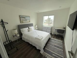 Cozy Private Room in Modern Homestay - 8