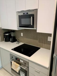 Luxury Suites In Good Location - 2