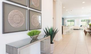 Stylish Sleek 9 Bdrm Home with Full Kitchen at Encore - 6