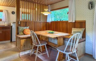 Amazing Home In Aakirkeby With Wifi - 6