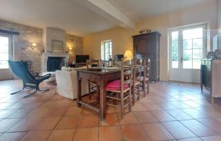 Charmante Maison Avec Piscine - 8