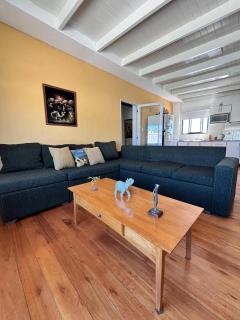 Departamento en Tandil, zona Calvario, 2 habitaciones con wi fi y cochera - 0