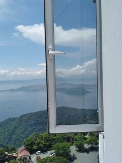 Le Grand Liz's Place Wind Residences Tagaytay - 3