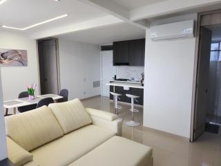 Novedoso y espacioso apartamento - 6