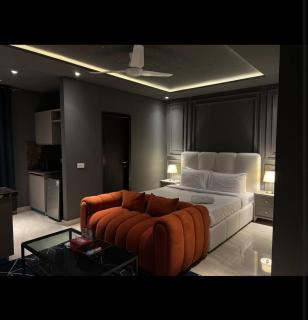 Executive Prestige Hotel Apartments Facing Centautus - Elysium Tower Islamabad - 7