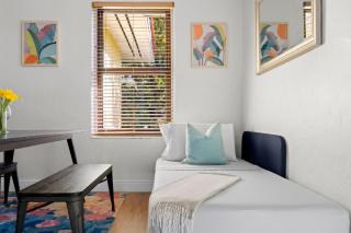 Cozy 2BR Next to Design District & Free Parking - 5