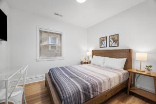 Pittsburgh Shadyside 1D Stylish and Cozy Private Bedroom with Shared Bathroom - 0