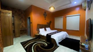 Brownish apartment - 5