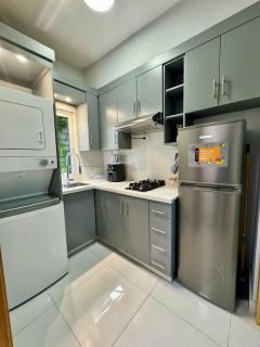 Affordable room near the beach - 5
