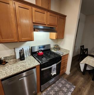 Home away from Home - 6 miles from the SNP - 5