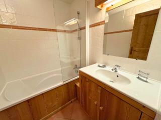 Appartement Confort 3 Pièces pour 6 avec Balcon à Saint-Martin-de-Belleville - FR-1-452-403 - 3