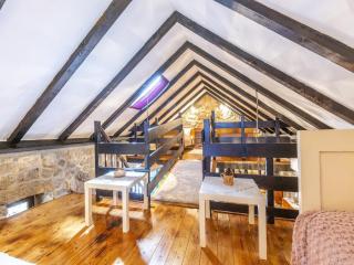 Rustical Resort Kokori i Shared Pool - One Bedroom - 2