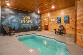 200 Pines- Log Cabin with Fall Views, Hot tub & Indoor Pool - 9
