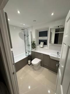 Lovely House in Clifton - 4