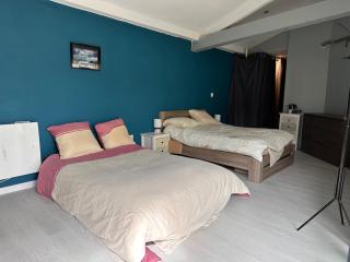 Chambre pour 4 personnes avec SdB privative et jacuzzi - 0