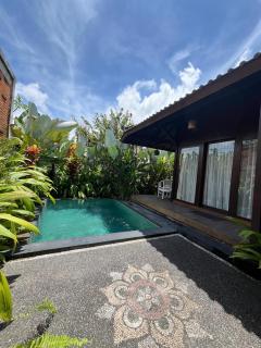 Kayangan Villa Ubud - 1