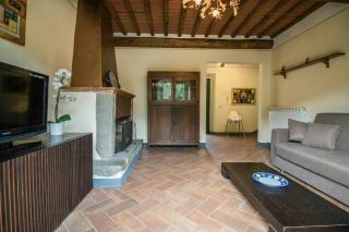 Charming Stone House Near Lucca And Garfagnana - 3