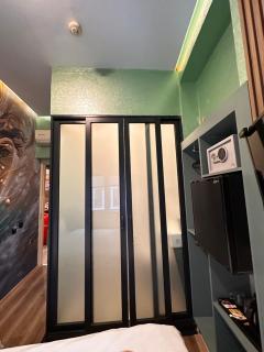 The Big Urban Stay - 8