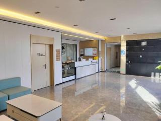 GreenTree Inn Express Qingdao Jiaodong International Airport - 4