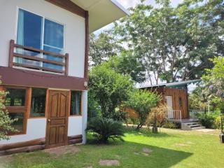 Coco farm stay Suanphueng - 0