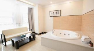 Xana Hotelle Tianjin Jingang Road Huaxi Branch - 0