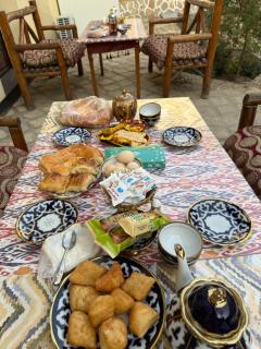 Mekhtar famili 18th century old hause historical UNESCO HERITAGE List 1 minutes to Bukhara Old Town Square Est-Since 1826 for Walk in Guest PARKING, COZY ROOM, BEST LOCATION AND STRONG WIFI - 6