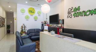 G4 Station Backpackers Hostel - 1