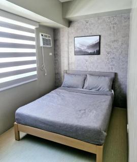 1 Bedroom Unit Avida Towers by PHI Rentals - 5