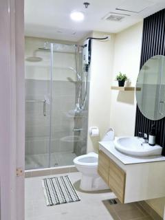 1 Bedroom Unit Avida Towers by PHI Rentals - 4